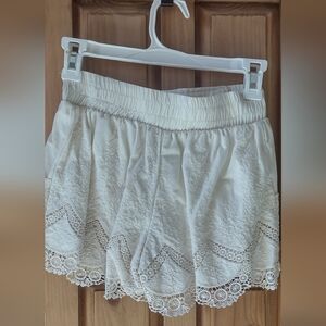 XS Xhiliration Cream Shorts